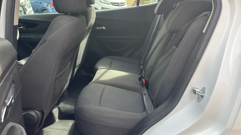 Vauxhall Mokka X 1.6i Active 5dr Petrol Hatchback